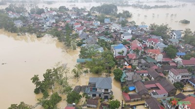 View - 	Nhiều khu vực ven sông và vùng trũng xảy ra tình trạng ngập lụt